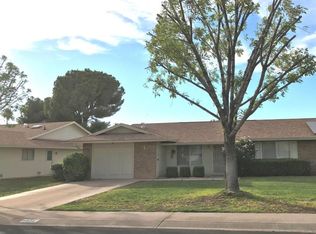 9806 W Oak Ridge Dr, Sun City, AZ 85351