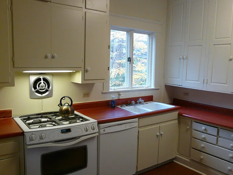 6 Gildersleeve Wood — Photo 3