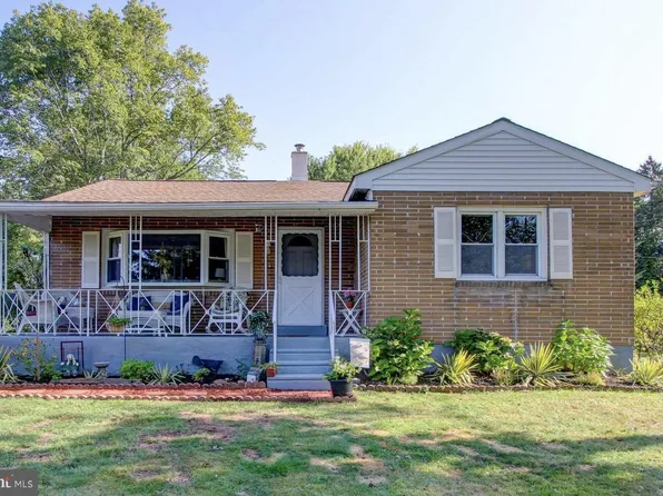 987 Jacks Ln, Lansdale, PA 19446