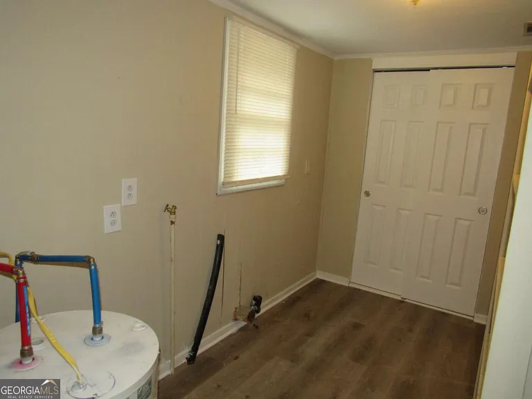 112 Judy Ave — Photo 45
