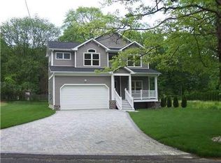 56 Norman Ln, Old Bridge, NJ 08857