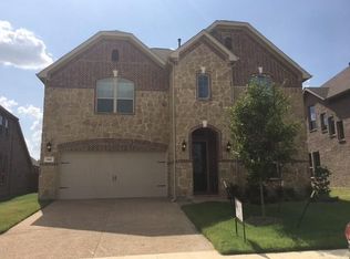 334 Prairie Ridge Ln, Lewisville, TX 75056