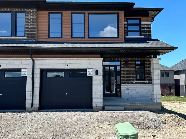 448 Blackburn Dr N #35, Brantford, ON N3T 0T9