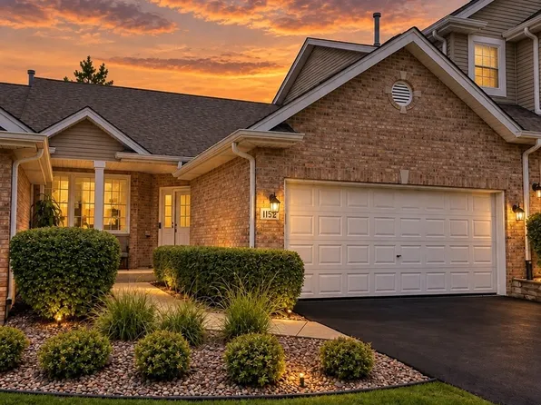 11512 Lake Shore Dr, Orland Park, IL 60467