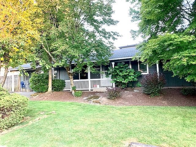 1st image of 12821 NE 83rd St