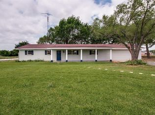 947 Pearce Dr, Pottsboro, TX 75076