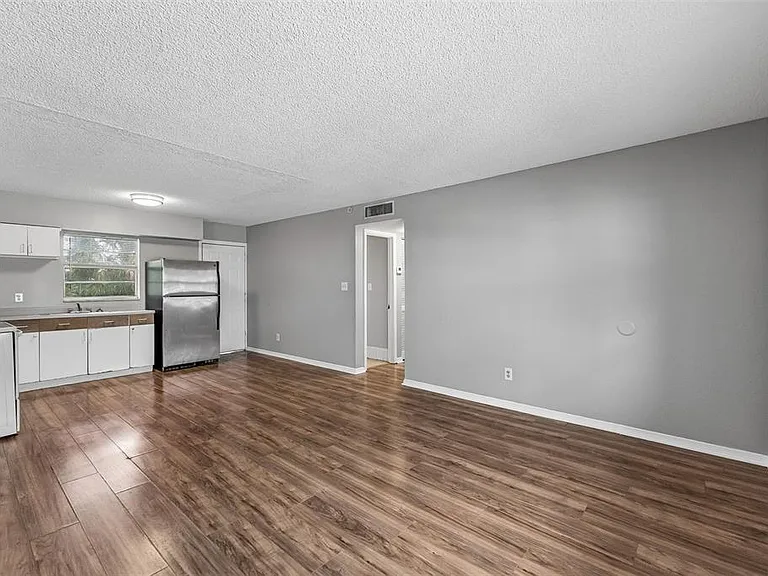 601 State Ave #2 — Photo 8
