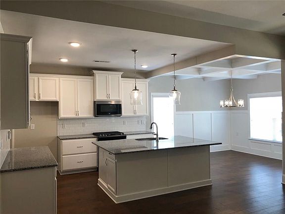 The Killarney, New Construction 4 beds, 3 baths, 2,100 sqft