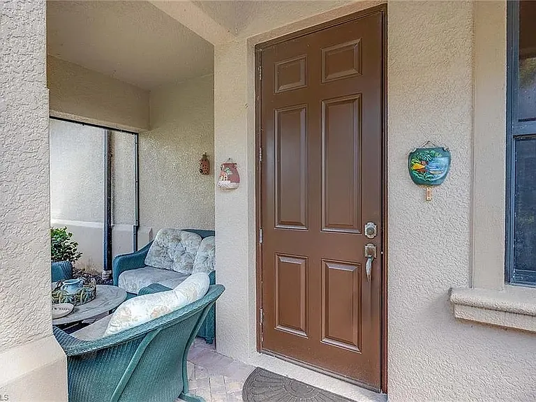 1379 Artesia Dr E #601 — Photo 4