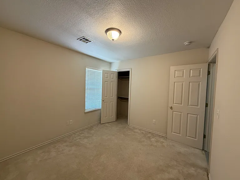 1214 Northern Hills Ln — Photo 20