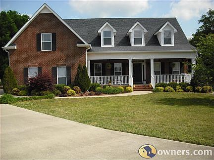 1st image of 135 Abigail Ave
