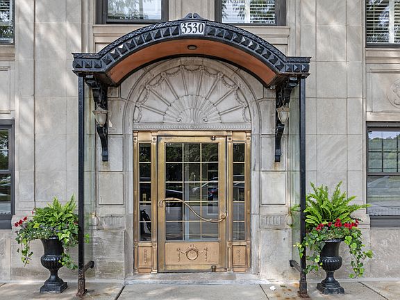 2nd image of 3530 N Lake Shore Dr APT 7B