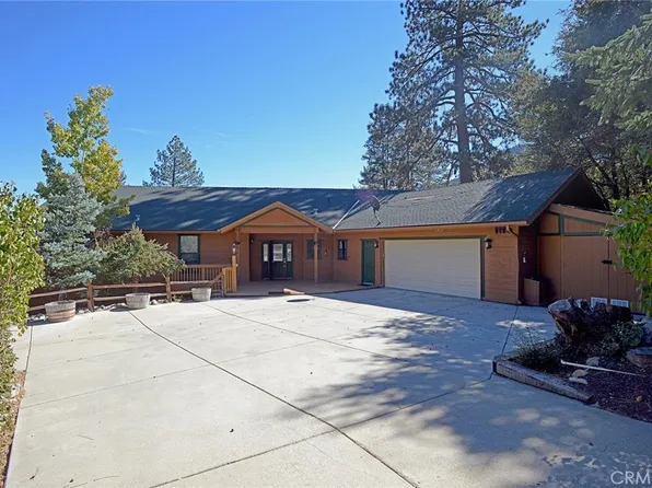 2412 Freeman Dr, Pine Mountain Club, CA 93222