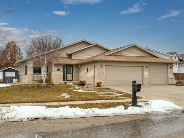 1301 8th Ave NE, Mandan, ND 58554