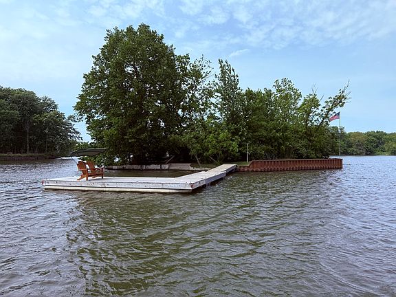 3rd image of 0 E Kankakee River Dr