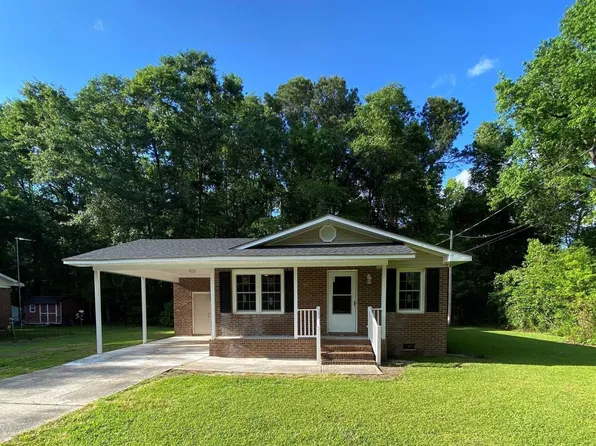 100 Plum St., Hemingway, SC 29554