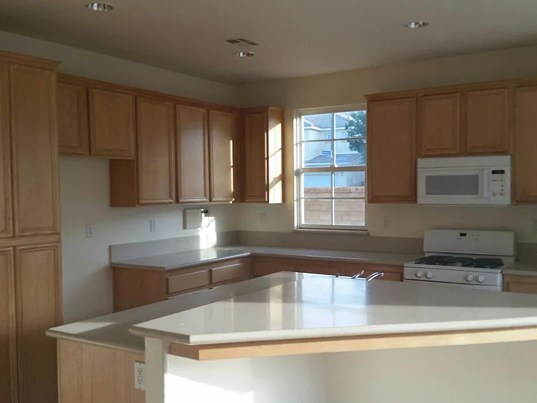 37451 Lemonwood Dr — Photo 2