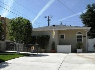 10511 McVine Ave, Sunland, CA 91040