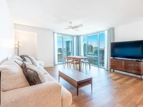 629 Keeaumoku St #2511, Honolulu, HI 96813