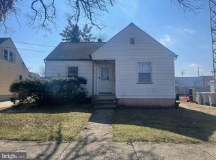 513 E Pear St, Vineland, NJ 08360