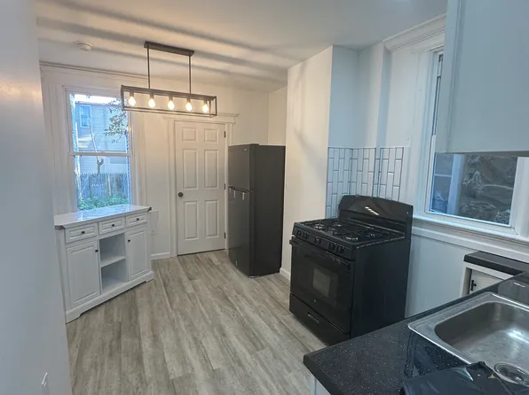 32 Rutgers Avenue image 6 of 12