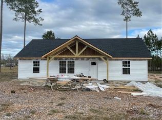 6212 Fox Run Cir, Blackshear, GA 31516