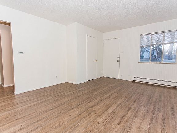 4th image of 1201-1211 Brentwood St #1207