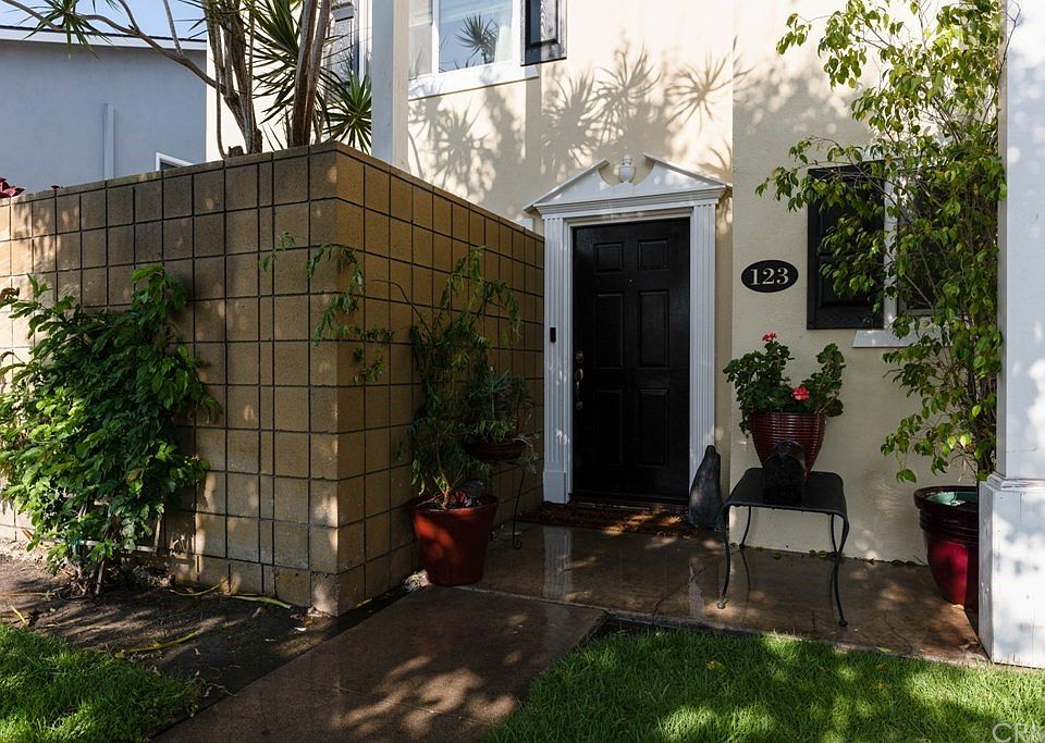 1st image of 12100 Montecito Rd Unit 123