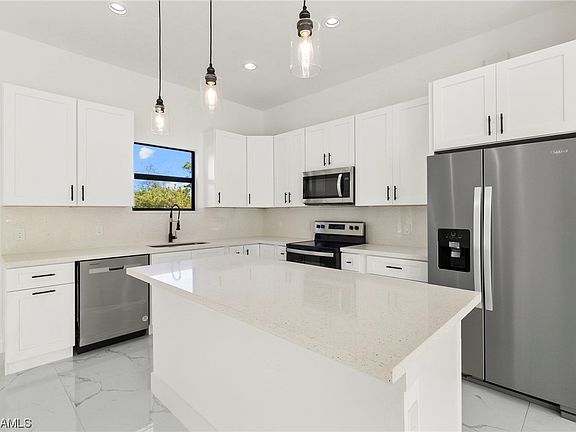 4th image of 3114 55th St W