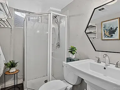 1616 S Balsam Ct — Photo 11