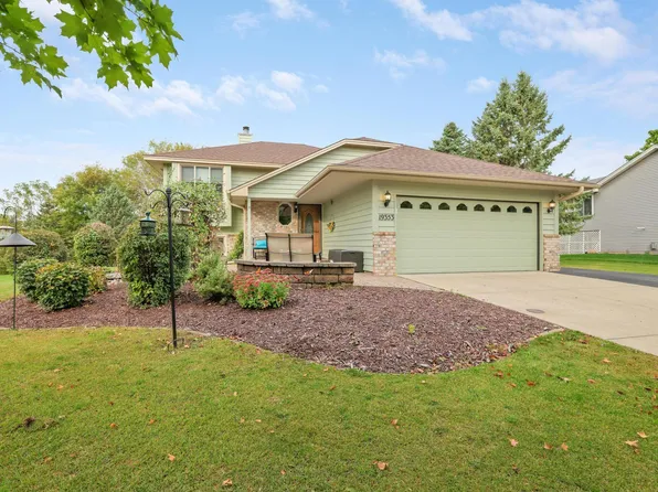19353 Eureka Ct, Farmington, MN 55024