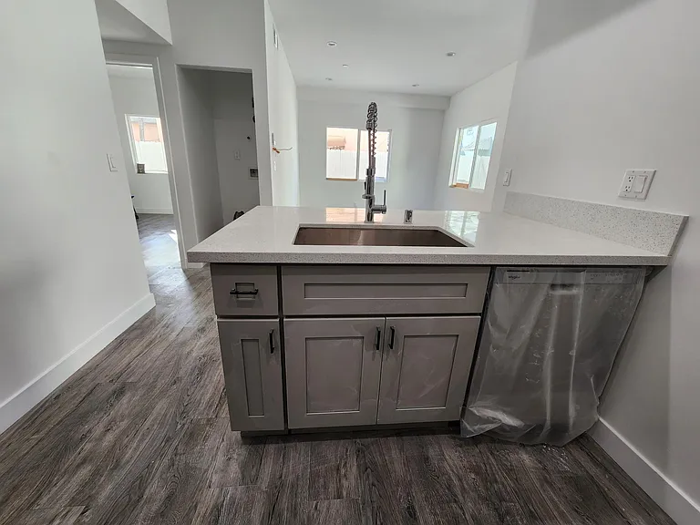 6515--6513 Florence Place Bell Gardens Circle 6313 #A-6315 — Photo 6