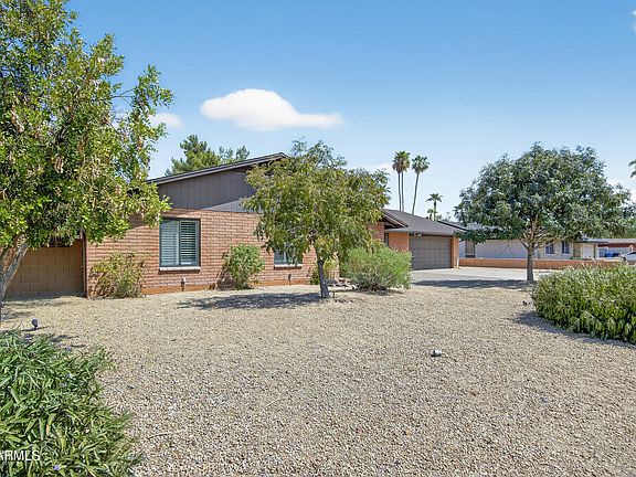 2nd image of 15201 N 8th Avenue