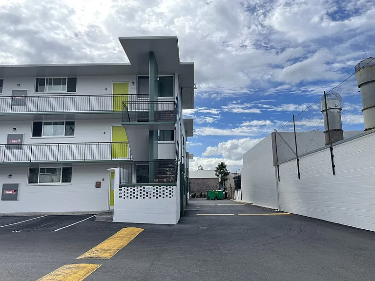 Olino at Pu'uloa Apartments — Photo 14
