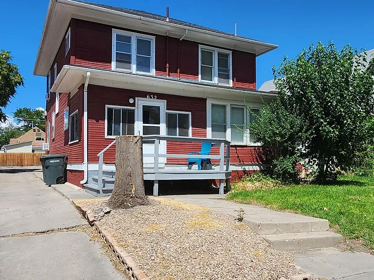 632 Hill Ave #6 — Photo 1