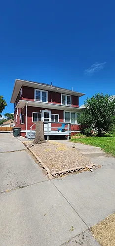 632 Hill Ave Photo 1