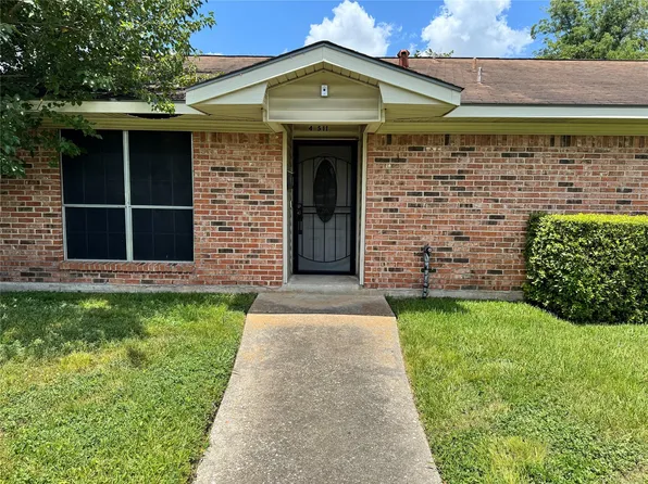 4511 Chapman St, Houston, TX 77009