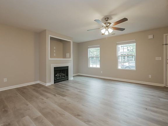 5th image of 5121 Lynxs Cir SW
