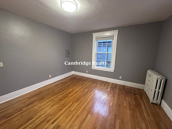 4th image of 17 Fayette St #6