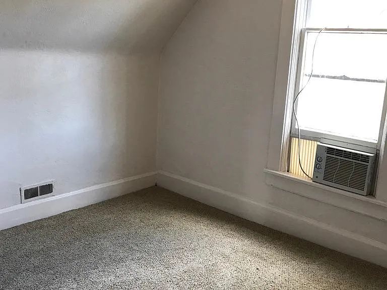 back upstairs bedroom, window AC unit