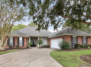128 W Lakeview Dr, La Place, LA 70068