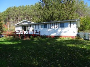 850 W Kickapoo St, Readstown, WI 54652