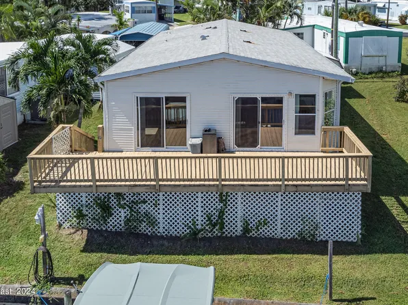 2986 Indian River Dr NE, Palm Bay, FL 32905