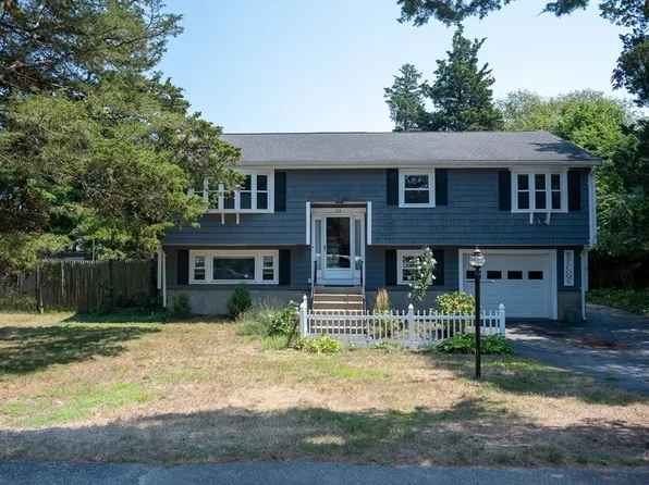 23 Gratto Rd, Marshfield, MA 02050
