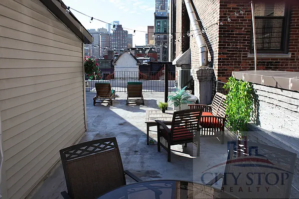 Rented by City Stop Realty | media 25