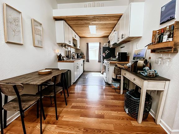 2nd image of 5184 Bienville Walk
