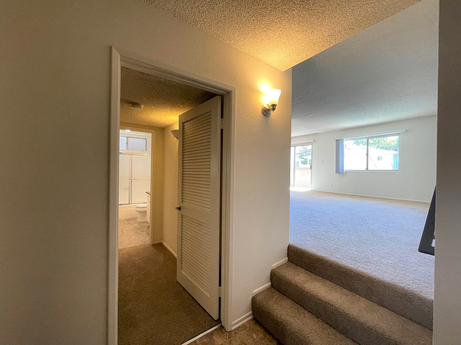 1 bed, 765 sqft, $2,050 — Photo 3