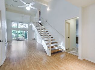 7638 Royal Ln, Dallas, TX 75230