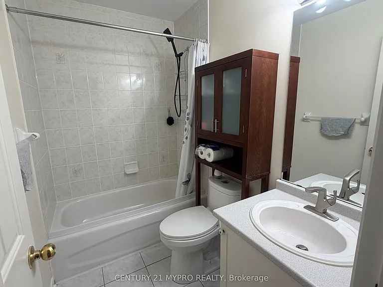 116 Orchard Hill Blvd — Photo 5