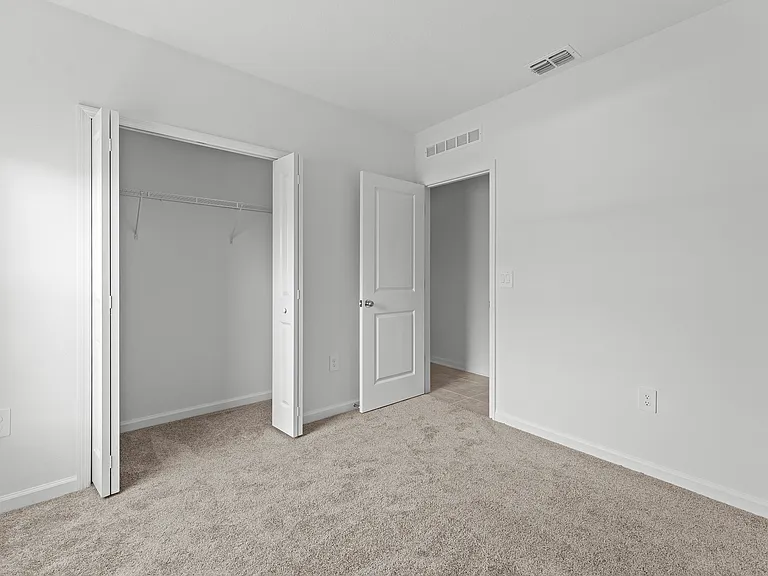 1529 Brentwood Dr — Photo 9